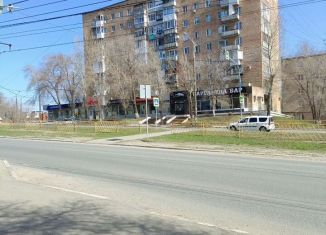 Продам 1-ком. квартиру, 32 м2, Тольятти, улица Матросова, 60