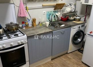 Продается 2-комнатная квартира, 44 м2, поселок Мещерино, 4-й квартал, 8