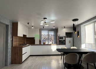 Продается дом, 118.2 м2, Камызяк, площадь Павших Борцов