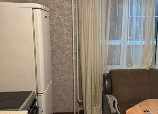 Сдается 1-ком. квартира, 40 м2, Москва, Озёрная улица, 13, метро Мичуринский проспект