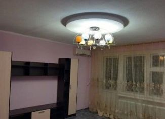 Продаю трехкомнатную квартиру, 74 м2, Аксай, Садовая улица, 22к3
