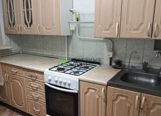 Сдам в аренду 3-комнатную квартиру, 63 м2, Курган, улица Урицкого, 151