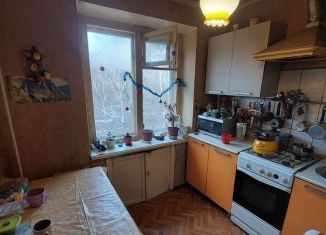 Продаю 2-ком. квартиру, 45 м2, Саратов, проспект Энтузиастов, 50А