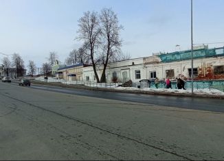 Продам помещение свободного назначения, 70 м2, Сарапул, улица Труда, 6