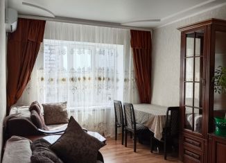 Сдам двухкомнатную квартиру, 57 м2, посёлок Берёзовый, Целиноградская улица