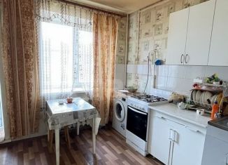 Продаю 1-ком. квартиру, 41 м2, Тверская область, Юбилейная улица, 8