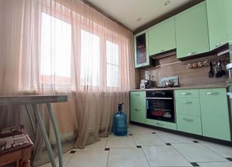 Продается 2-ком. квартира, 52 м2, Новомосковск, улица Водопьянова, 10