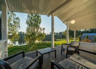 Аренда дома, 145 м2, деревня Раздолье, Лесная улица, 3