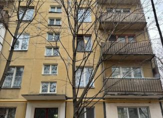 Продам однокомнатную квартиру, 32 м2, Москва, улица Юных Ленинцев, 74, метро Волжская