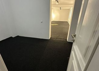 Сдам в аренду помещение свободного назначения, 62 м2, Грозный, улица Р.Я. Хабиляева, 43, Байсангуровский район