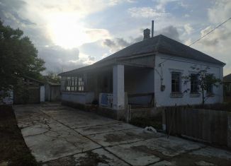 Продам дом, 70 м2, поселок городского типа Багерово, улица Ленина