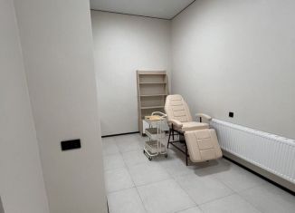 Сдаю помещение свободного назначения, 20 м2, Грозный, улица Муслима Г. Гайрбекова, 78, Шейх-Мансуровский район