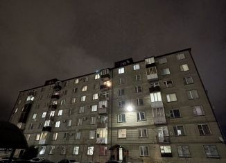 Сдам трехкомнатную квартиру, 87 м2, Грозный, Узкоколейный переулок, 10к1, 7-й микрорайон