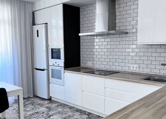 Продается 3-комнатная квартира, 80.6 м2, Пермь, улица Николая Островского, 93В, ЖК Солнечный Город