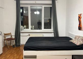 Сдам в аренду комнату, 54 м2, Москва, улица Сергея Макеева, 8, метро Улица 1905 года