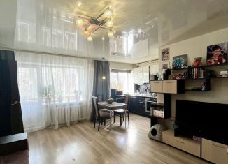 Продажа 2-комнатной квартиры, 45.2 м2, Кстово, площадь Мира, 5