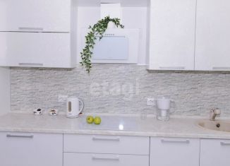 Продается 2-ком. квартира, 54.7 м2, Тобольск, 15-й микрорайон, 18, ЖК Яркий