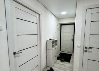 Продаю 3-ком. квартиру, 87.7 м2, Дербент, проспект Агасиева, 17