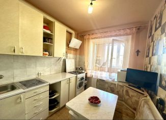 Продается 3-ком. квартира, 68 м2, Челябинская область, улица Калмыкова, 6