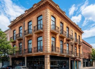 Продам помещение свободного назначения, 815 м2, Махачкала, проспект Али-Гаджи Акушинского, 168, Кировский внутригородской район