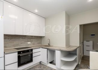 1-комнатная квартира на продажу, 33 м2, Тюмень, улица Парада Победы, 7, ЖК Зелёный Мыс