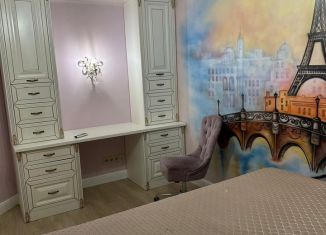 Продаю двухкомнатную квартиру, 80 м2, Ростов-на-Дону, Ленинский район, Эстонская улица, 49А