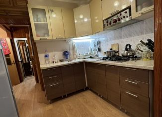 Продажа 2-ком. квартиры, 46 м2, Керчь, улица Горького, 14