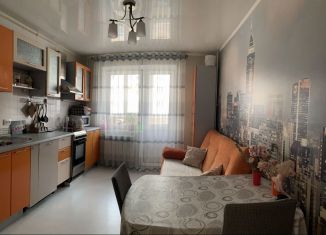 Однокомнатная квартира на продажу, 50 м2, Казань, улица Братьев Касимовых, 82А