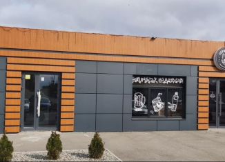 Продается торговая площадь, 95 м2, Лабинск, улица Заслонова, 27/1