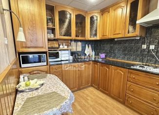 3-ком. квартира на продажу, 64.1 м2, Екатеринбург, улица Учителей, 24, улица Учителей