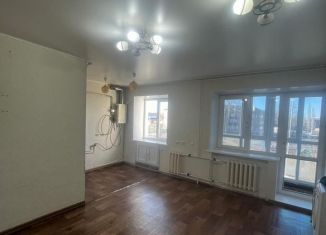 Продается 2-комнатная квартира, 43 м2, Ишимбай, проспект Ленина, 45