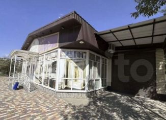 Продам торговую площадь, 386.4 м2, Нефтекумск, улица 50 лет Пионерии, 2А