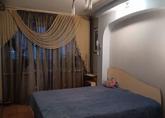 Сдам трехкомнатную квартиру, 66 м2, Магнитогорск, улица имени Газеты Правда, 64/1
