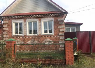 Продаю дом, 144 м2, село Пугачево, улица Чапаева, 201