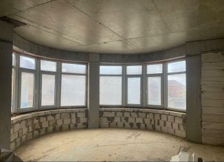 Продается 3-ком. квартира, 87 м2, Дербент, улица Сальмана, 85Г