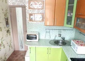 Продаю 1-ком. квартиру, 33 м2, Котлас, улица Кедрова, 3