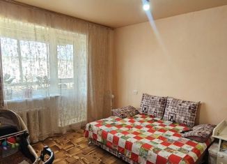 Продаю 1-ком. квартиру, 26 м2, Маркс, проспект Строителей, 41