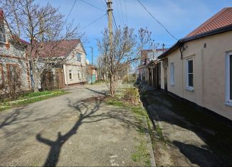 Продаю участок, 10 сот., Ставрополь, микрорайон № 10, Брянский проезд, 53