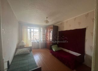 Продается 2-комнатная квартира, 46 м2, Кумертау, улица Горького, 12