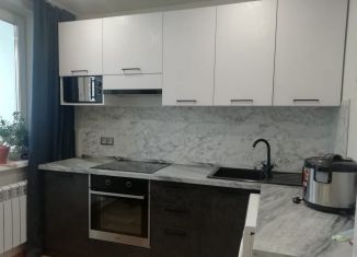 Сдам однокомнатную квартиру, 35 м2, Чебоксары, Солнечный бульвар, 18к1
