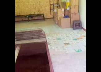 Продается гараж, 30 м2, Армавир, площадь Ленина