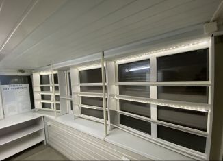 Продаю помещение свободного назначения, 19 м2, Удмуртия, улица Глинки, 4Б