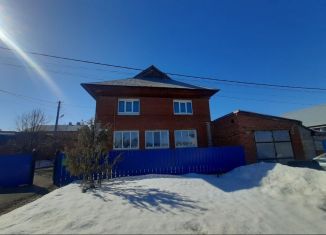 Продаю дом, 206.5 м2, Янаул, улица Карла Маркса, 134