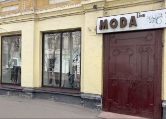 Сдам в аренду торговую площадь, 100 м2, Мичуринск, Советская улица, 270