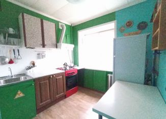 Сдам двухкомнатную квартиру, 46 м2, посёлок городского типа Удельная, микрорайон Зелёный городок, 17