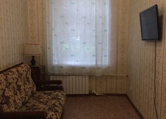 Комната на продажу, 11.9 м2, Петергоф, улица Аврова