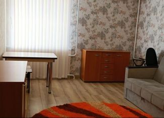 Сдаю в аренду комнату, 25 м2, Тюмень, улица Республики, 229