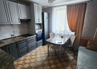 Однокомнатная квартира на продажу, 38.7 м2, Курчатов, Садовая улица, 9