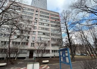 Продается 2-комнатная квартира, 41.8 м2, Москва, Мосфильмовская улица, 10, метро Парк Победы