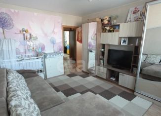 Продам 2-ком. квартиру, 46.3 м2, Кириллов, улица Ленина, 148